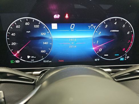 Used 2023 Mercedes-Benz S 500 4MATIC w/ AMG Line image 13