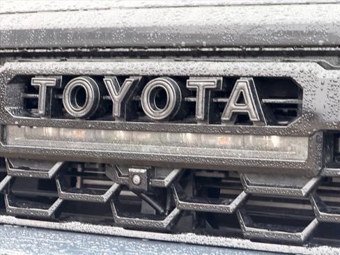 Used 2025 Toyota Tacoma TRD Pro w/ Tow Tech Package image 11