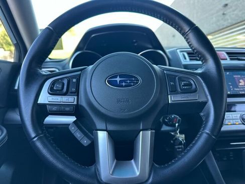 Used 2016 Subaru Outback 2.5i Premium image 25