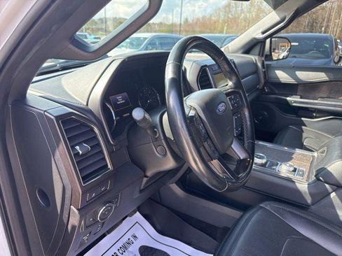 Used 2021 Ford Expedition Limited image 17
