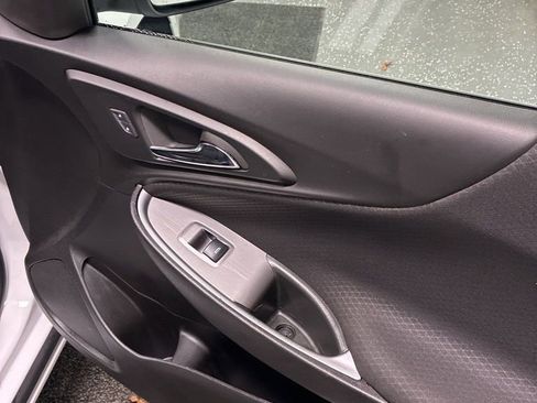 Used 2025 Chevrolet Malibu LT image 27