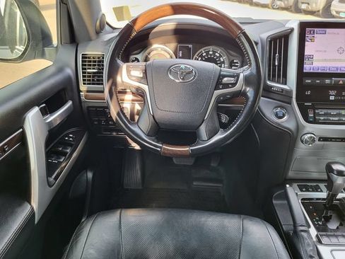 Used 2021 Toyota Land Cruiser Heritage Edition AWD/4WD image 24