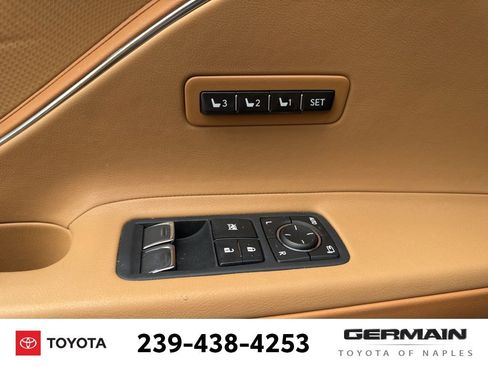 Used 2022 Lexus LC 500 Convertible w/ Touring Package image 23