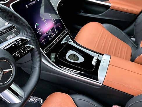 Certified 2023 Mercedes-Benz C 300 Sedan image 15