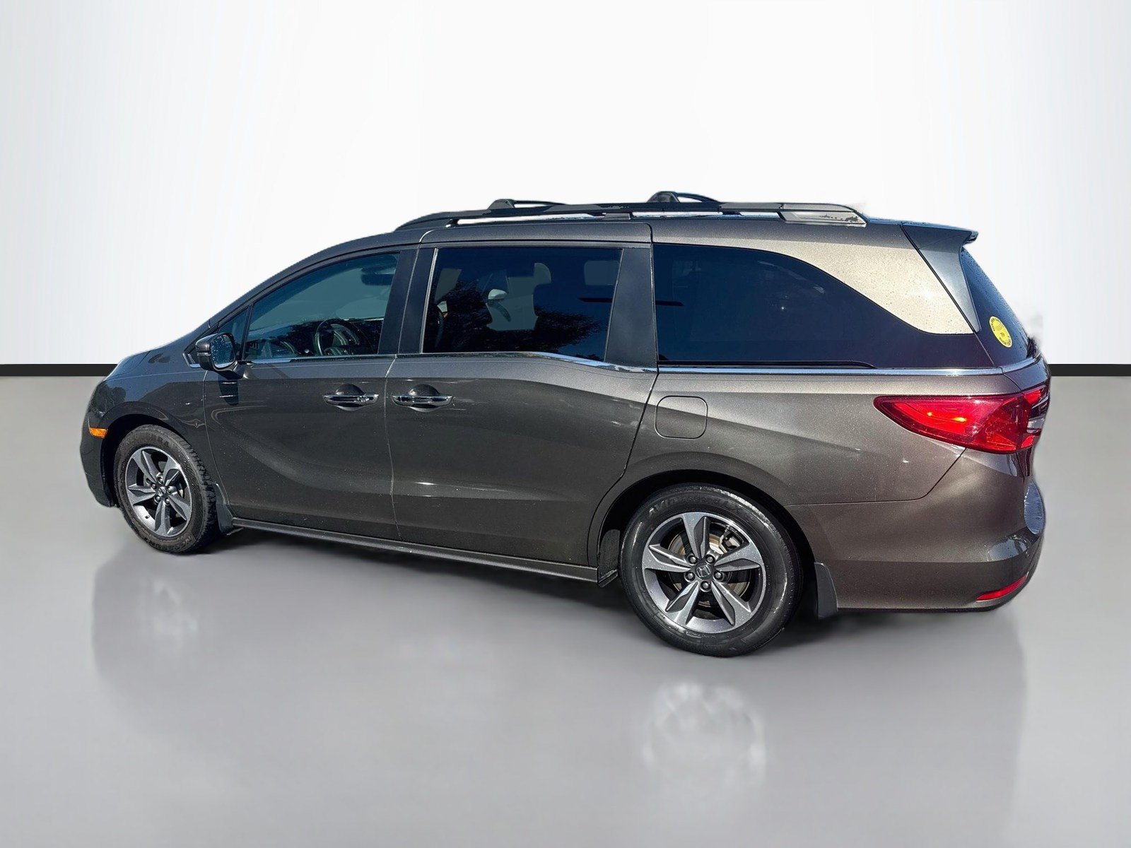 Used 2018 Honda Odyssey Touring image 5