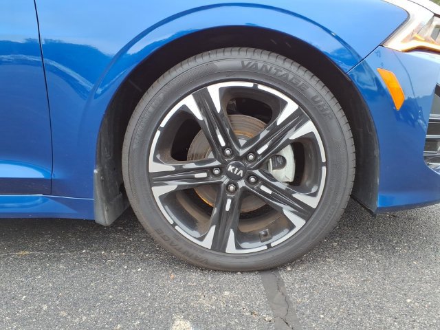 Used 2021 Kia K5 GT-Line AWD/4WD image 9