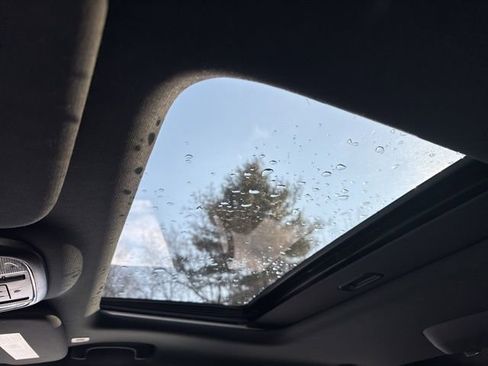 Used 2021 Dodge Durango GT image 32