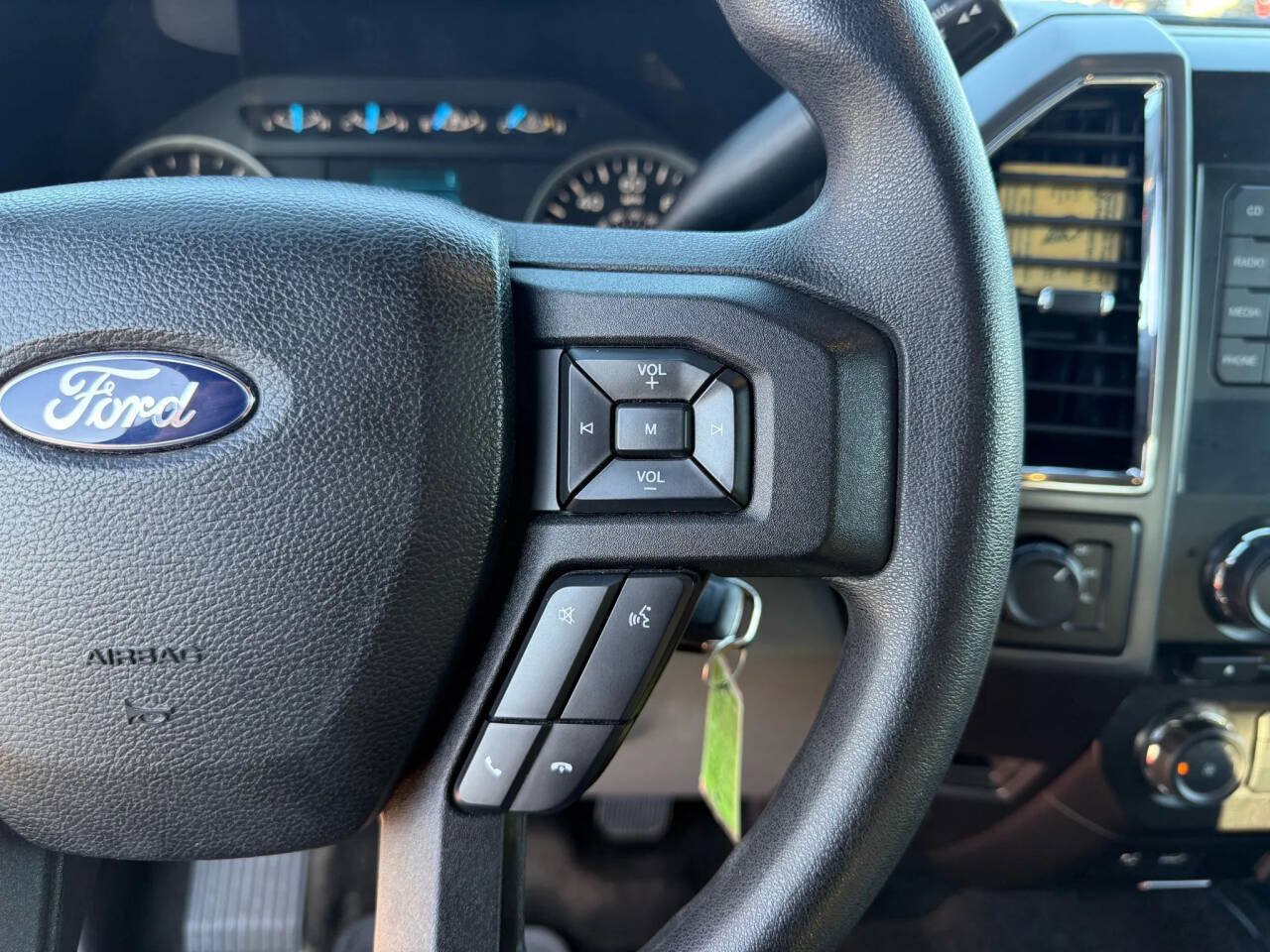 Used 2015 Ford F150 XLT AWD/4WD image 11