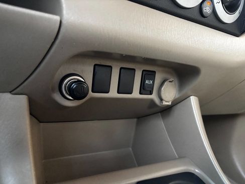 Used 2010 Toyota Tacoma PreRunner image 15