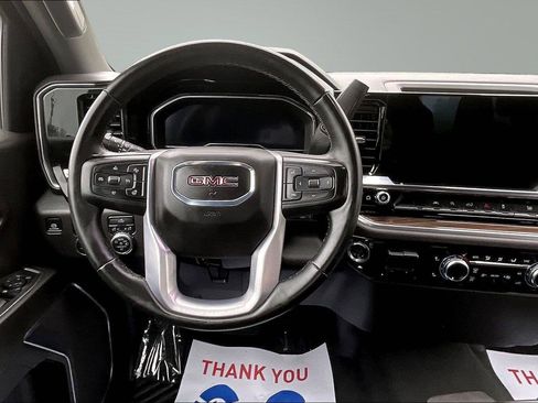 Used 2025 GMC Sierra 1500 Elevation AWD/4WD image 5