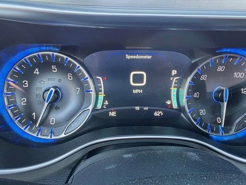 New 2026 Chrysler Pacifica Pinnacle image 36