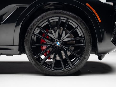 Used 2023 BMW X6 xDrive40i w/ M Sport Package image 39