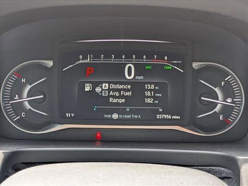Used 2023 Honda Passport Elite image 11
