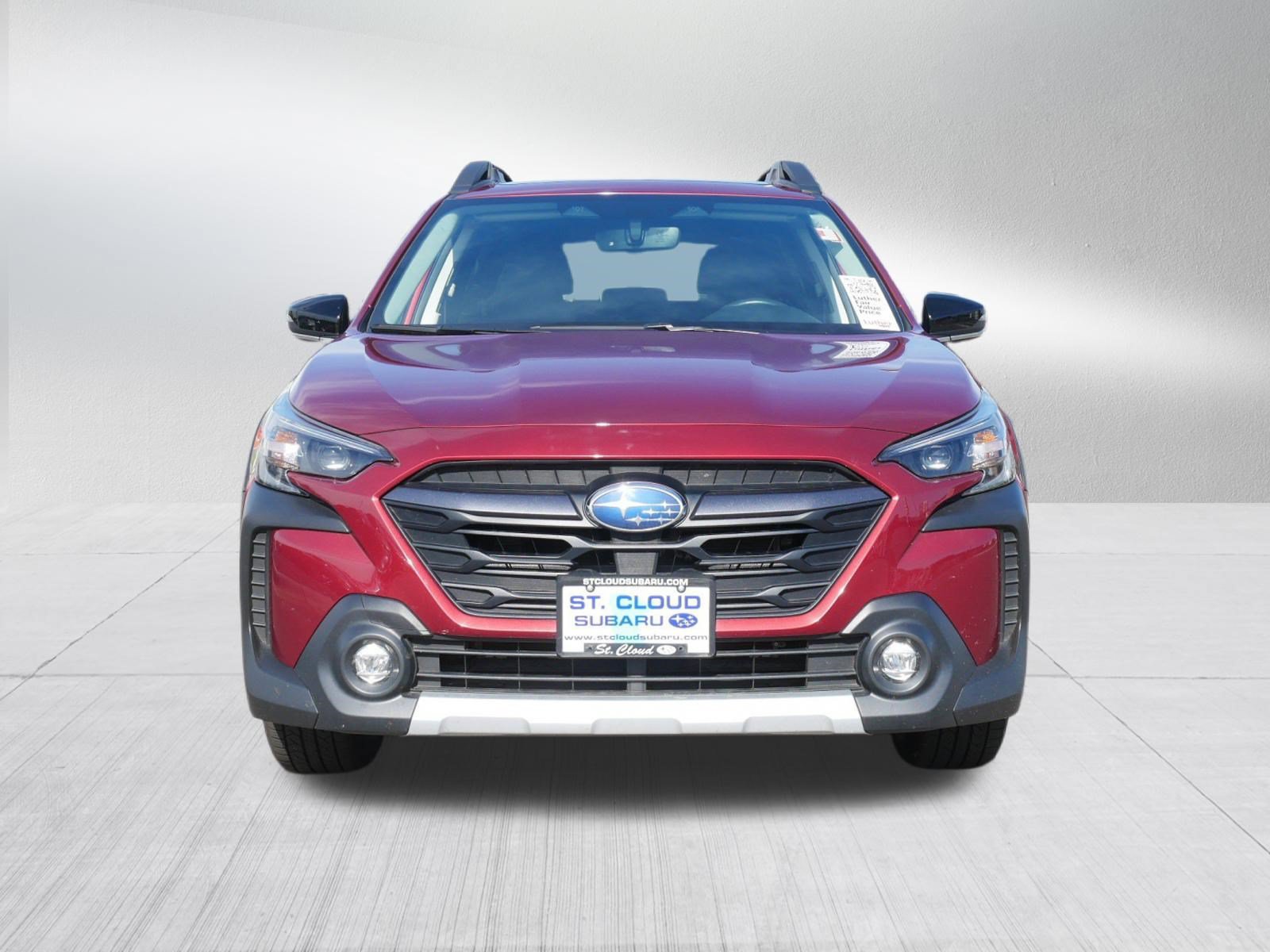 Used 2023 Subaru Outback Limited AWD/4WD image 2