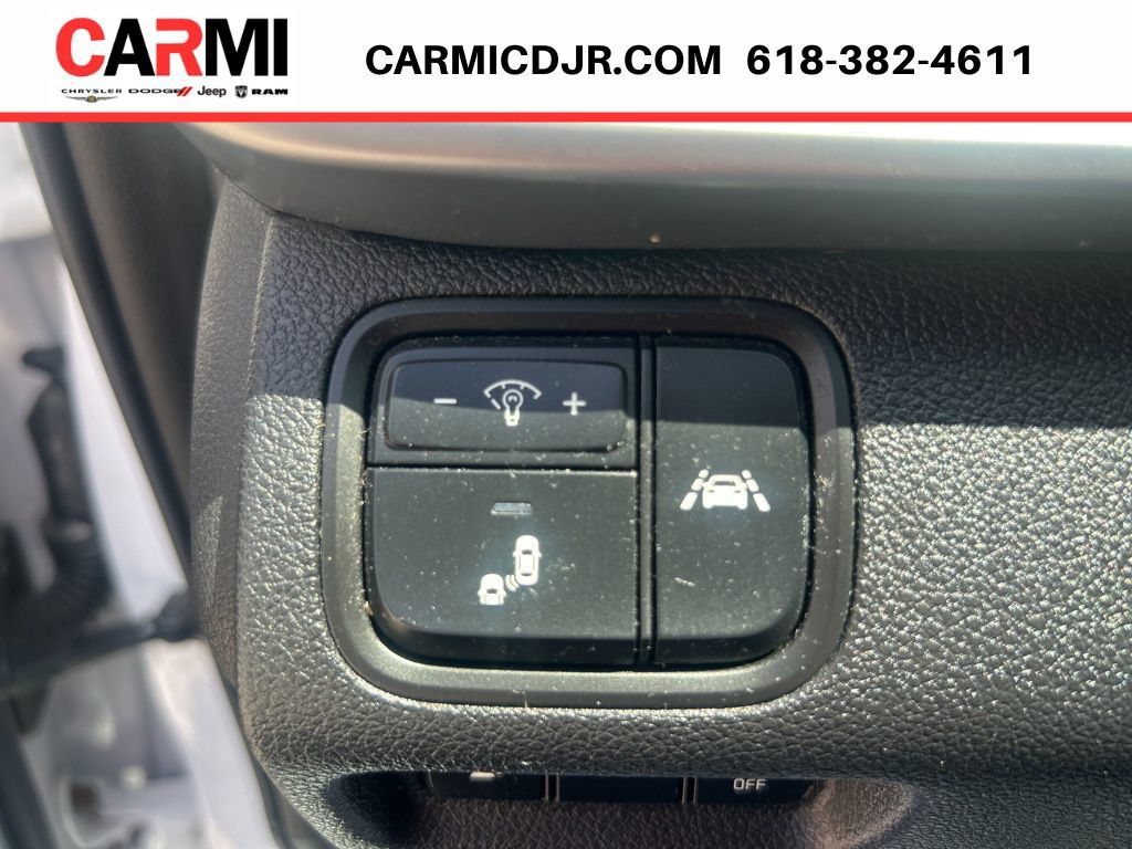 Used 2019 Kia Optima LX FWD image 12