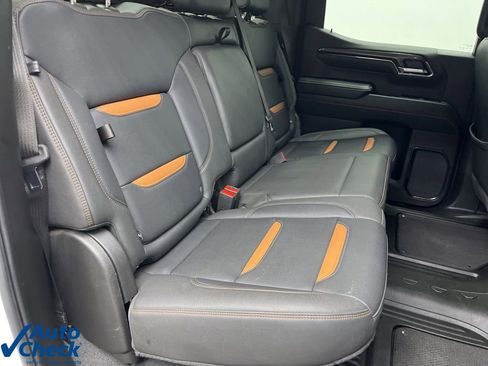 Used 2024 GMC Sierra 1500 AT4 w/ AT4 Premium Package image 22
