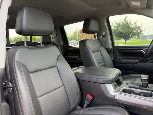 Used 2024 Chevrolet Silverado 1500 LTZ AWD/4WD image 31