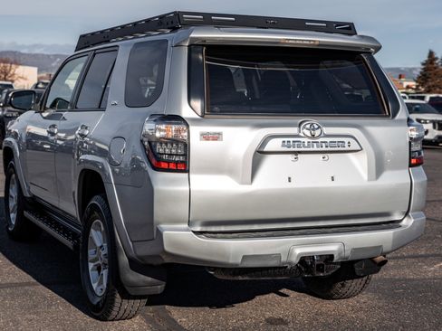 Used 2023 Toyota 4Runner SR5 Premium AWD/4WD image 5