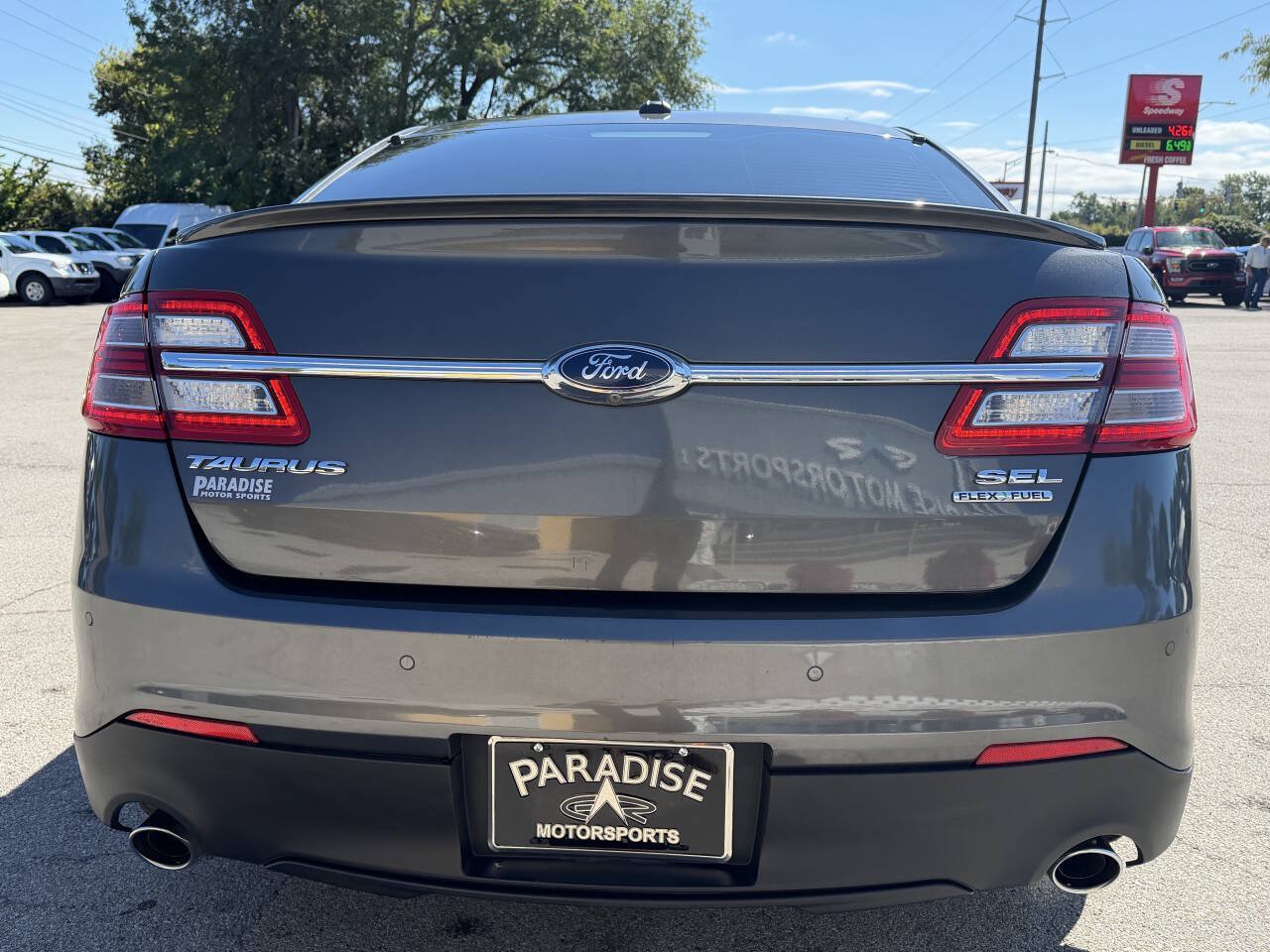 Used 2016 Ford Taurus SEL w/ Equipment Group 201A FWD image 5