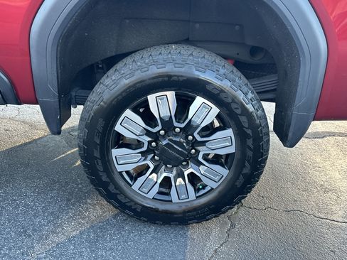 Used 2024 GMC Sierra 2500 Denali w/ Technology Package image 23