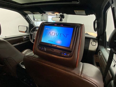 Used 2017 Ford Expedition EL King Ranch image 40