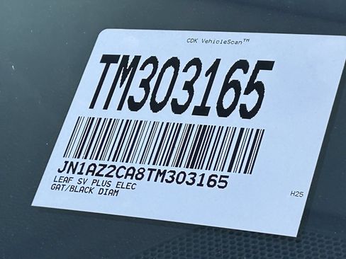 New 2026 Nissan Leaf SV+ w/ Floor Mat Package (SV+) FWD image 35