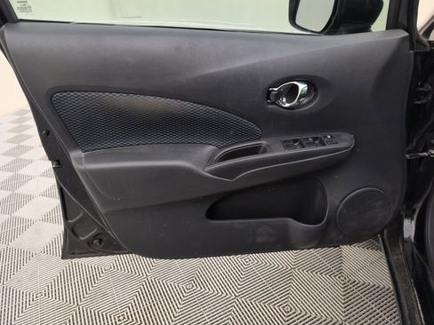 Used 2016 Nissan Versa Note SV image 32