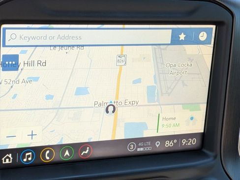 Used 2021 GMC Sierra 1500 AT4 w/ AT4 Premium Package AWD/4WD image 11