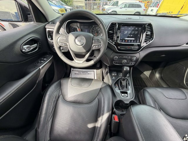 Used 2022 Jeep Cherokee Limited AWD/4WD image 13