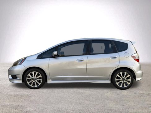 Used 2013 Honda Fit Sport image 6