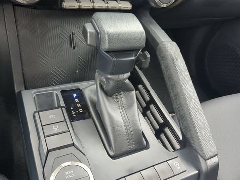 Used 2025 Toyota Tacoma SR5 RWD image 60