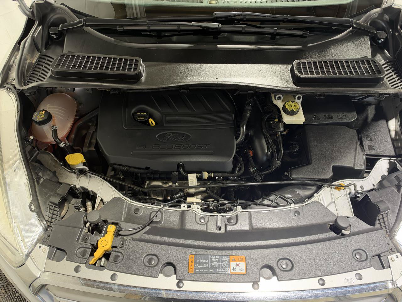 Used 2017 Ford Escape SE AWD/4WD image 26