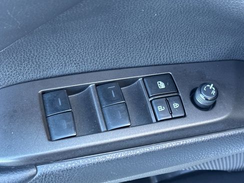 Used 2023 Toyota Camry SE image 15