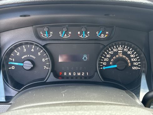 Used 2014 Ford F150 STX w/ Equipment Group 201A Mid AWD/4WD image 12