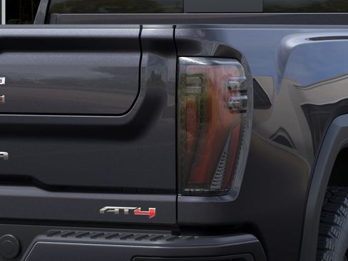 New 2026 GMC Sierra 2500 AT4 w/ AT4 Premium Plus Package AWD/4WD image 11