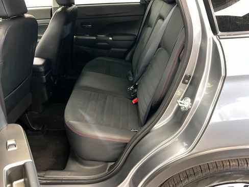 Used 2025 Mitsubishi Outlander Sport ES AWD/4WD image 21