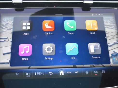 Certified 2025 Mercedes-Benz E 350 4MATIC Sedan image 19