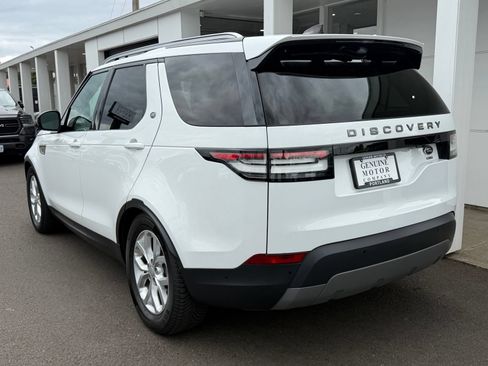 Used 2019 Land Rover Discovery SE AWD/4WD image 3