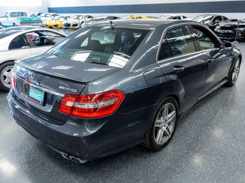 Used 2010 Mercedes-Benz E 63 AMG Sedan image 5