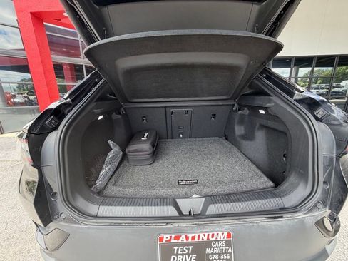 Used 2023 Volkswagen ID.4 Pro S RWD image 10