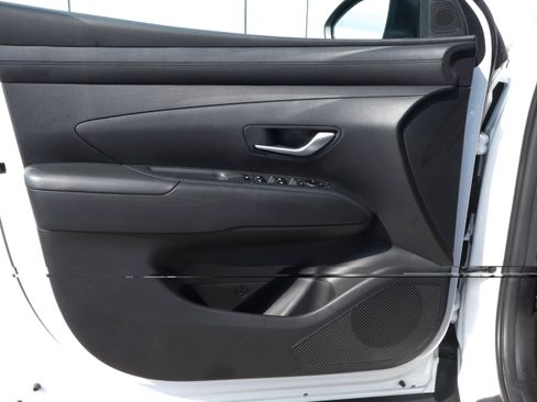 Used 2025 Hyundai Tucson SEL FWD image 17