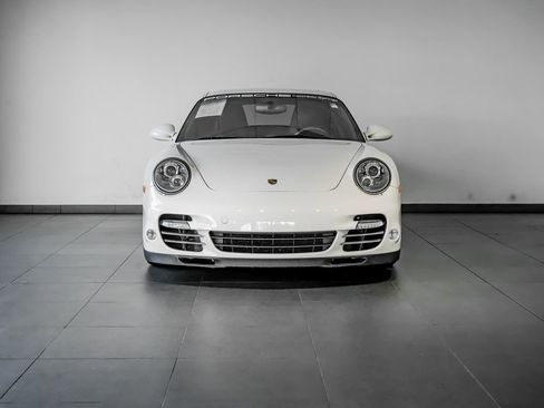 Used 2011 Porsche 911 Turbo image 10