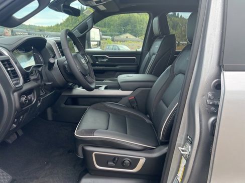 New 2026 RAM 1500 Laramie image 17