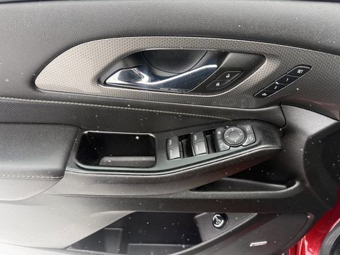 Used 2023 Chevrolet Traverse Premier w/ LPO, Floor Liner Package image 18