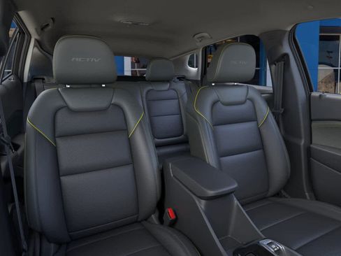 New 2026 Chevrolet Trax ACTIV w/ Driver Confidence Package FWD image 15