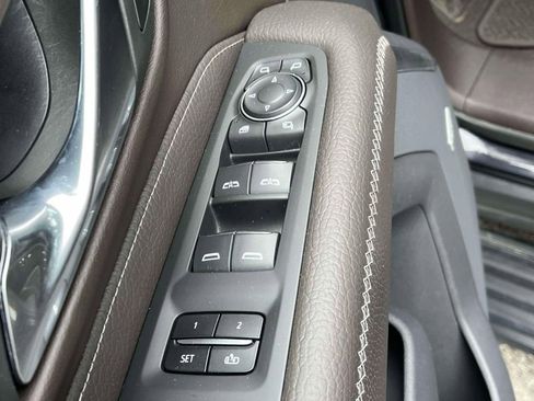 Used 2023 GMC Yukon Denali AWD/4WD image 26