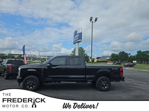 Used 2024 Ford F250 Lariat w/ Sport Appearance Package AWD/4WD image 1
