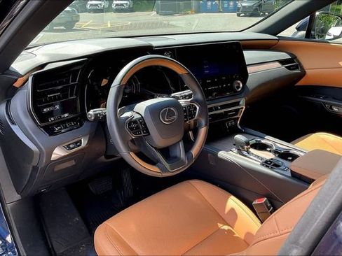 Certified 2024 Lexus RX 350 Premium w/ Cold Area Package AWD/4WD image 3