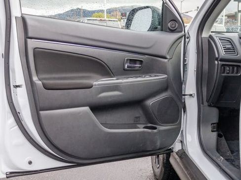 Used 2026 Mitsubishi Outlander Sport AWD image 15