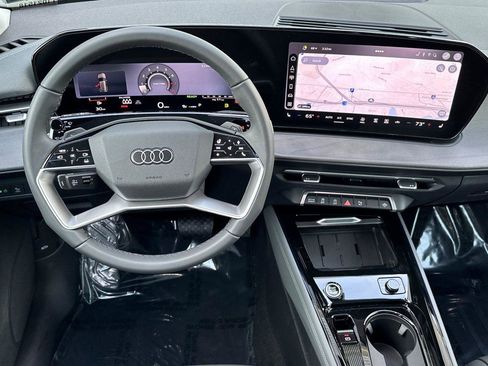 New 2026 Audi Q3 quattro 2.0T image 13